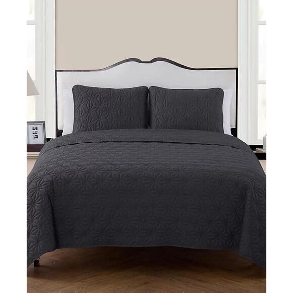 VCNY Home Kaleidoscope Geometric 3-Pc. Gray King Quilt Set - Picture 1 of 5